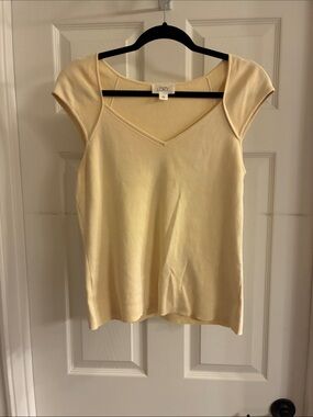 LOFT Light Cream V-Neck Cap Sleeve Tank
